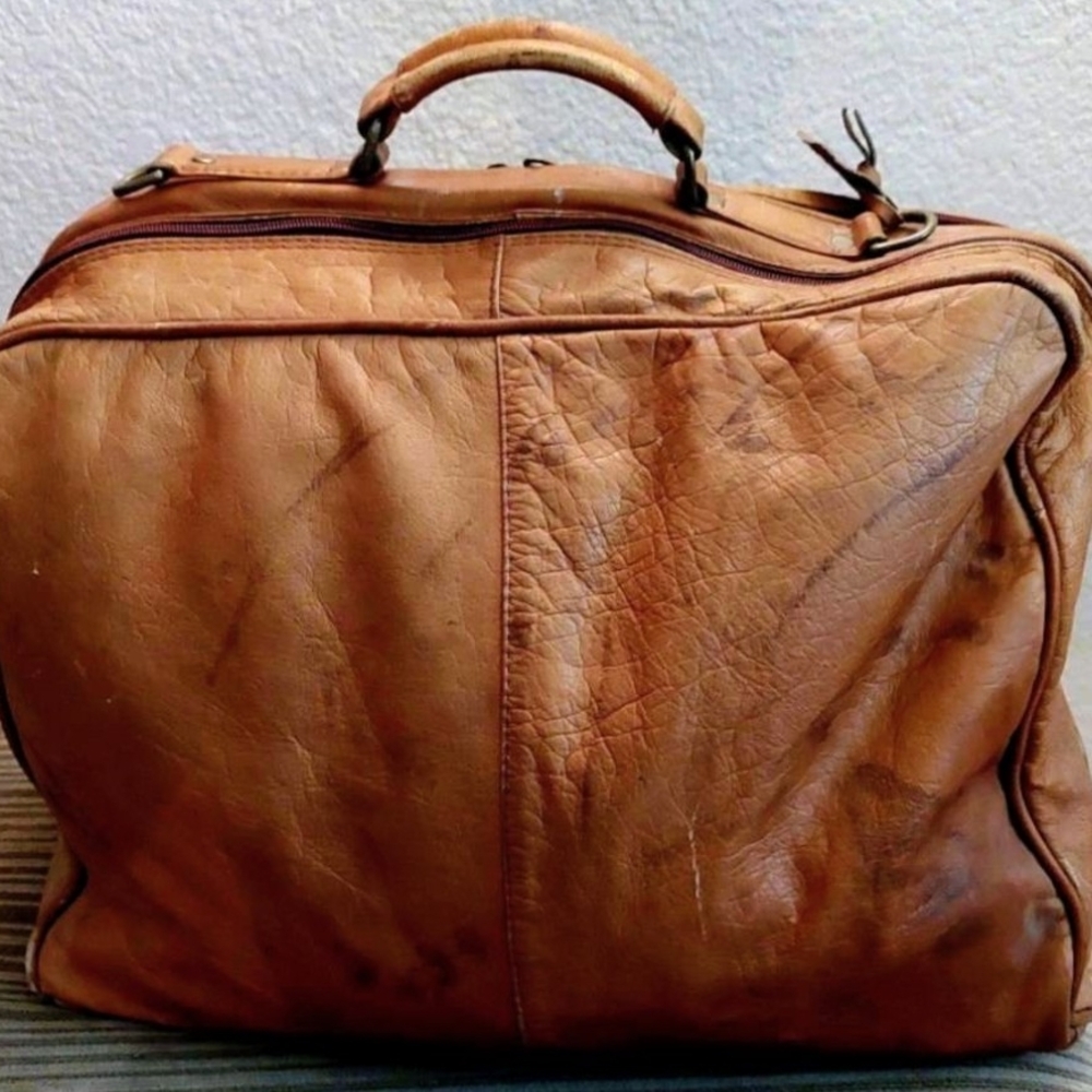 Men's Tan Leather Bag
